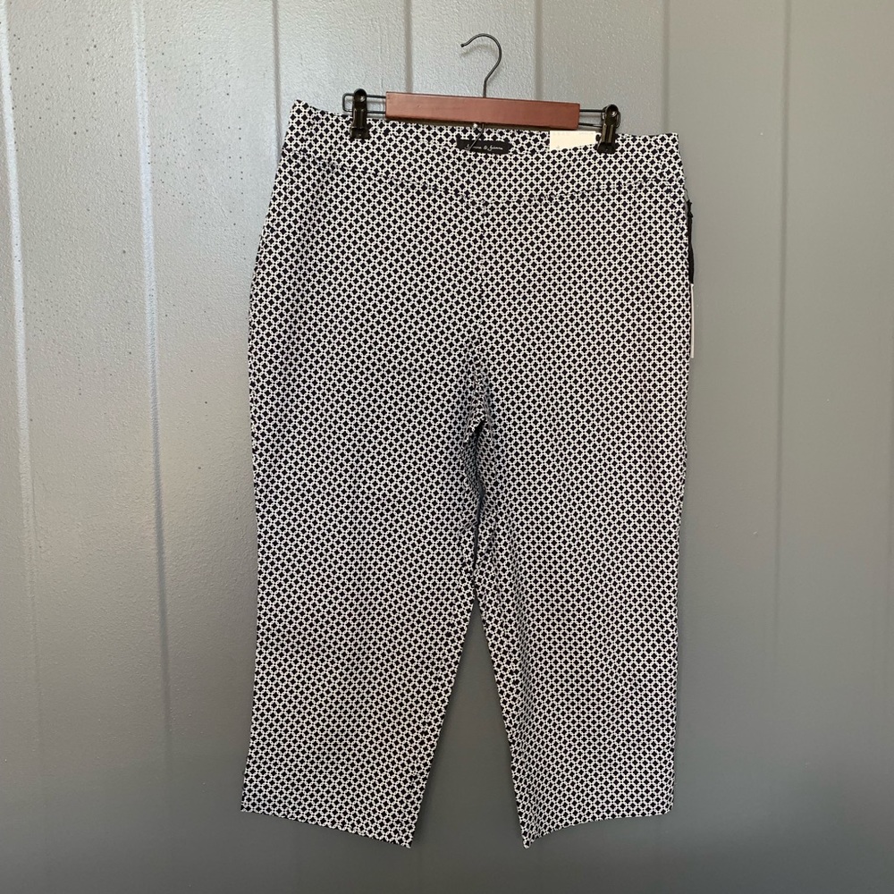Women's (Plus Size) Navy/White Geo Trouser Capri